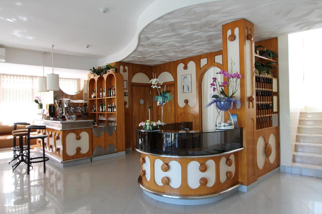 Hotel Escorial 3*
